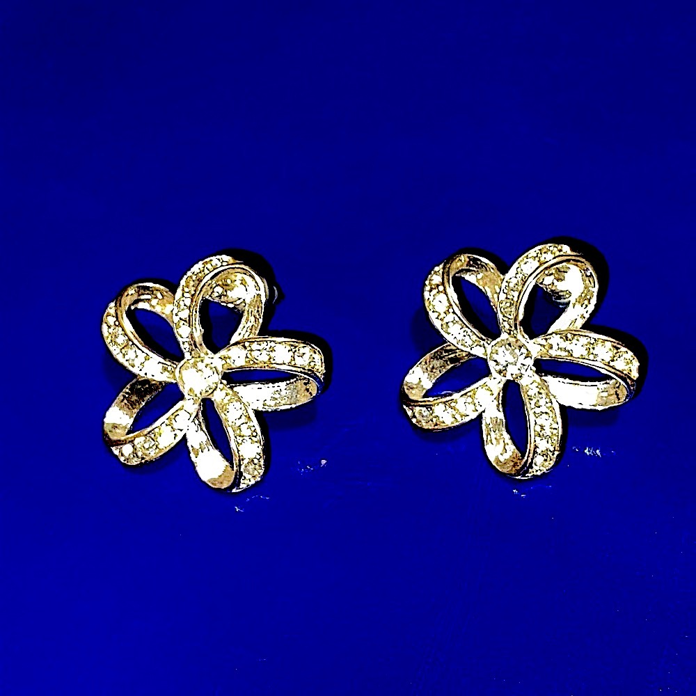 Silver tone and Rhinestone Flower Earrings